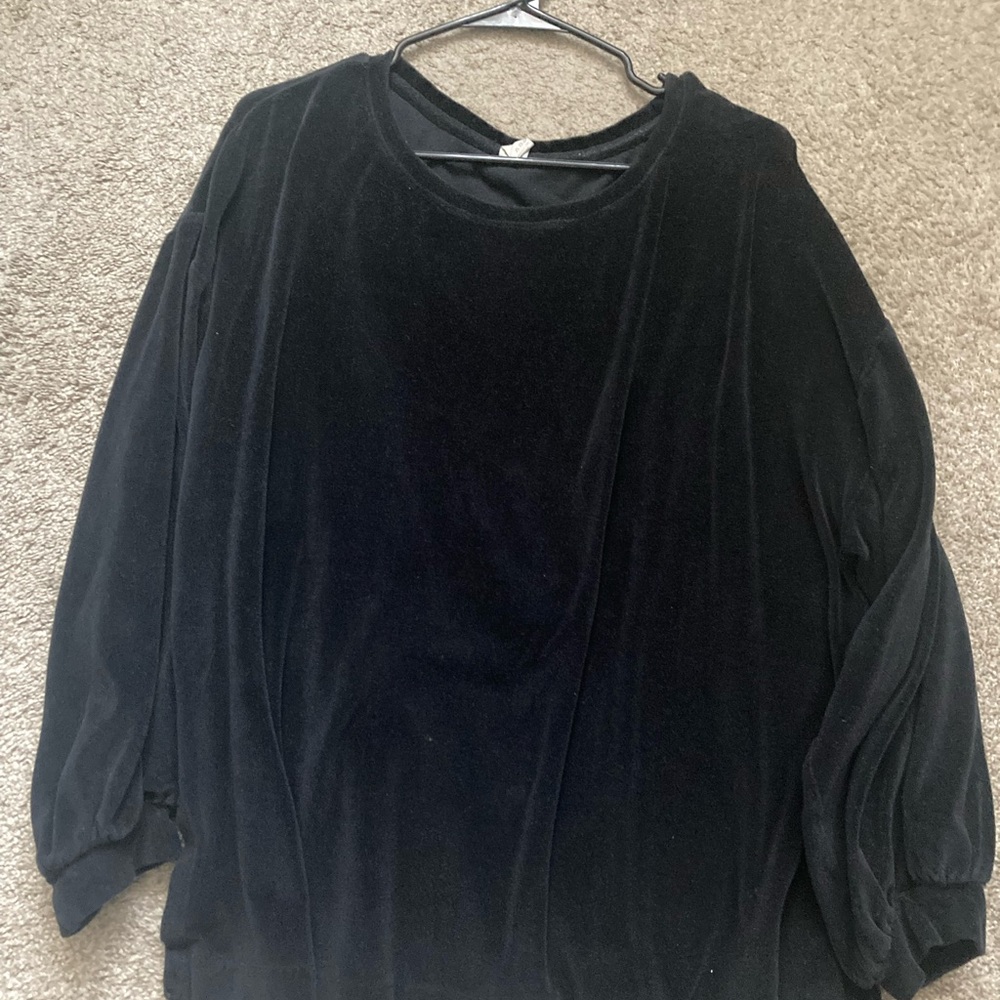 Kate Quinn Black Women's Sweatshirt